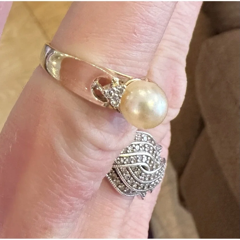 14K Gold Pearl & Diamond Ring Vintage Classic Setting Imprint‎ ADRG Heart size 7